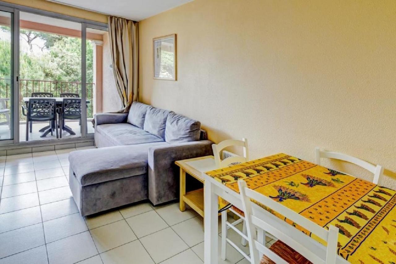 Residence La Pinede - Maeva Home Hyères Eksteriør bilde